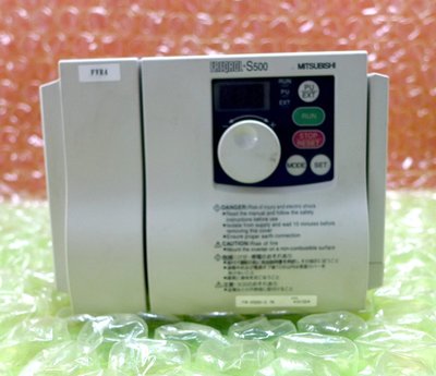 三菱MITSUBISHI S500 FR-S520-3.7K PLC變頻器 控制器 伺服驅動 伺服馬達 人機介面 PCB