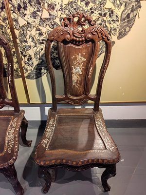 【二手】新加坡回流民國時期，大紅酸枝鑲嵌貝殼洋裝椅，材質用大紅酸8937【銅都古董】古玩 收藏 古董