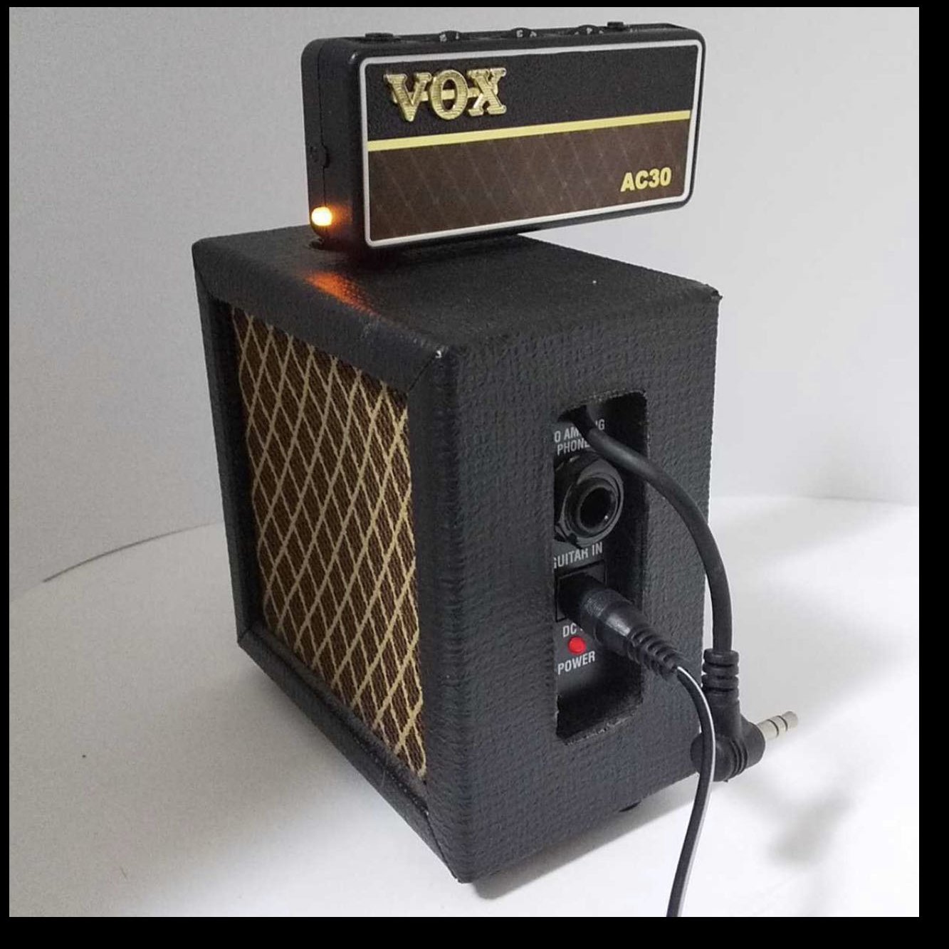 律揚樂器二手九成新vox amplug cabinet 迷你小音箱+amplug 木吉他效果小前級優惠套裝（可單買小前級） | Yahoo奇摩拍賣