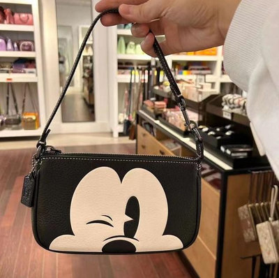 品牌特賣店 美國代購 COACH CN506 DISNEY聯名款 米奇麻將包 手拎包 手拿包 美國100%正品 附件齊全