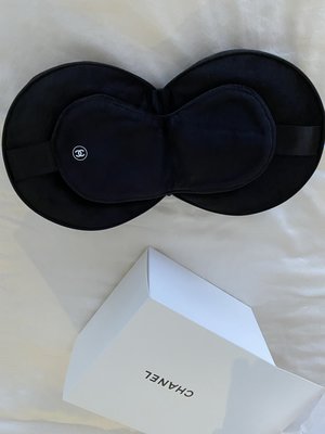 全新 CHANEL 香奈兒 全黑眼罩+LOGO絨質圓球眼罩盒香奈兒vip眼罩護頸枕旅行枕
