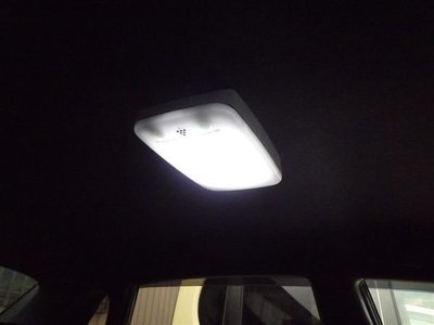 車庫小舖 TOYOTA 日本原廠 LED 室內燈 負離子空氣清淨機 除味 除臭