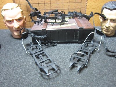 GJ7工兵裝備 mini模型1/6攀岩登山用舊化釘鞋一雙(可活動 快扣固定)