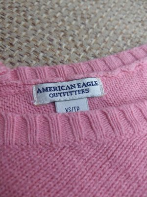 American Eagle AE 粉紅色大V領長袖毛衣線衫 針織衫