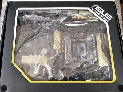 【含稅】全新盒裝 ASUS 華碩 X79 DELUXE 2011 DDR3 最大64G 土豪金 ATX 主機板 保三個月
