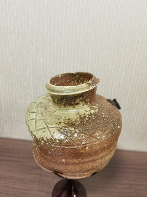 日本回流瓷器信樂燒粗陶花瓶一只可以做掛花器全品未見使用