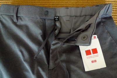UNIQLO : Dry-EX ULTRA STRETCH 彈性九分褲* / * 只要 998 元！！