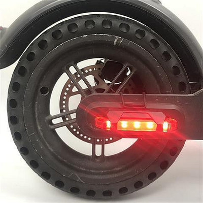 小米米家電動滑板車pro警示尾燈 Usb充電爆閃爍燈 九號滑板車改裝配件 A54