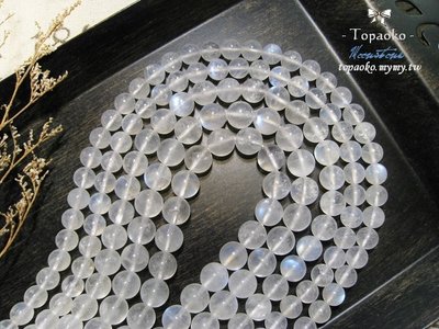 天然石．DIY材料 天然A級印度高透體全藍月光石圓珠【F3634-1】約9.8-10mm手作串珠飾品《晶格格的多寶格》
