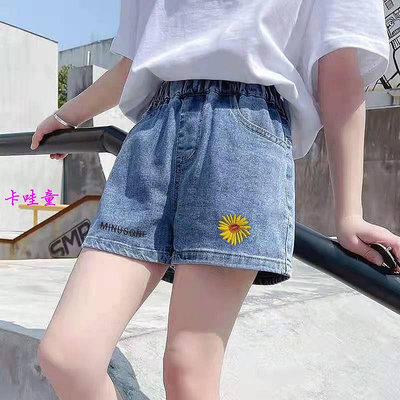 韓版小雛菊牛仔短褲女童夏裝2021新款中大童牛仔褲百搭寬鬆洋氣兒童褲子外穿