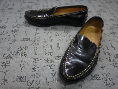義大利製 TOD’S 高級漆皮樂福鞋 USA 5.5 EUR  35 JPN 22.5 CM