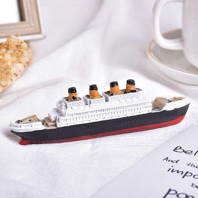 船擺件泰坦尼克號新款模型地中海樹脂船多層郵輪景觀船造型家居創意擺件