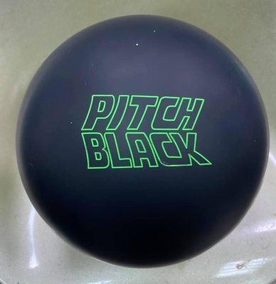 Storm Black Pitch. 引進球重: 12磅,14磅, 15磅.(有現貨)