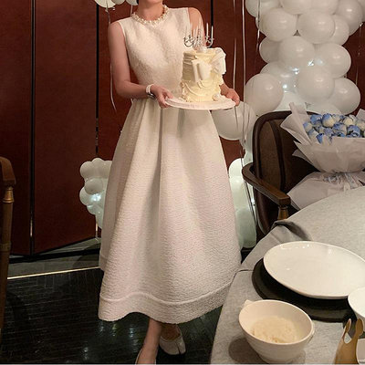 【巴黎】【法式】珍珠 法式洋裝 小香風洋裝 洋裝 赫本風洋裝 生日洋裝 公主裙 小禮服