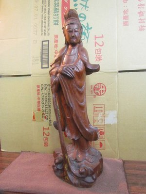 花梨木雕持瓶瀝水/滴水觀音-台灣早期收藏老神像-大尊高近50公分