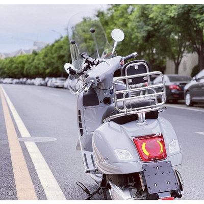 台灣現貨後貨架 偉士牌 VESPA 春天衝刺150 GTS300 GTV300 6日 摺疊帶靠背後貨架 後尾架 行李架