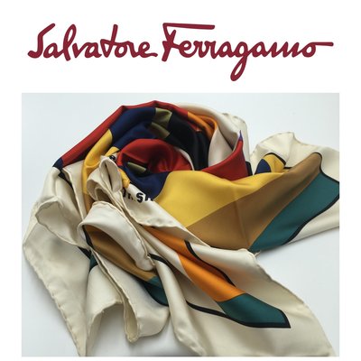 【皮老闆二店】二手真品 Salvatore Ferragamo 絲巾 花紋 L450