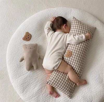 ins新生寶寶爬行墊 加厚刺繡游戲墊兒童房坐墊純棉地毯圓形可拆洗