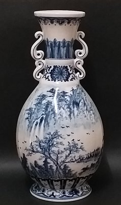 【生活收藏】早期金門陶瓷-青花山水翠玉瓶