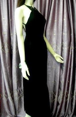 意大利奢華品牌全新《Paola Frani》性感手工串珠顎領露背黑色修身長洋裝禮服