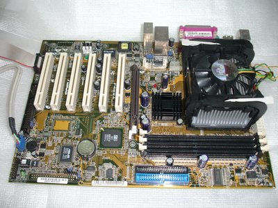【電腦零件補給站】華碩P4S800主機板 + Intel P4-2.8G模擬雙核心CPU含風扇