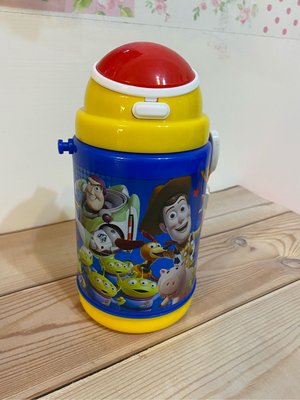 美家園日本生活館 日本正版 玩具總動員 彈蓋吸管保冷水壺