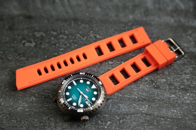 22mm 20mm收斜尾～橘色～替代卡西歐casio,seiko,isofrane 潛水錶..原廠錶帶之防水矽膠錶帶