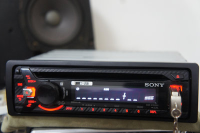 典藏專區"SONY"索尼CDX-G1050U單CD.MP3/USB/前AUX /高音質主機24bit/泰國製品.