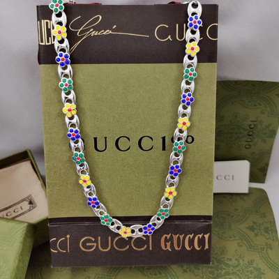【二手】Gucci新款互扣式雙G綠色琺瑯花朵船錨鏈式項鏈飾有彩色琺瑯花朵 設