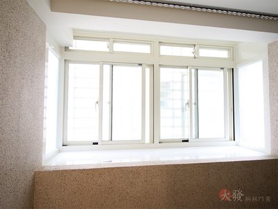 大發鋼鋁門窗 氣密窗 隔音窗 造型鐵件 凸窗