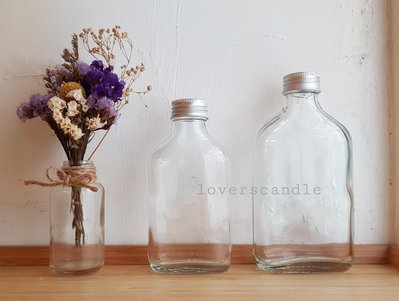 日韓IG唯美風，不凋花瓶，斜肩永生花瓶，浮游花瓶，酒瓶-200cc(右邊的)