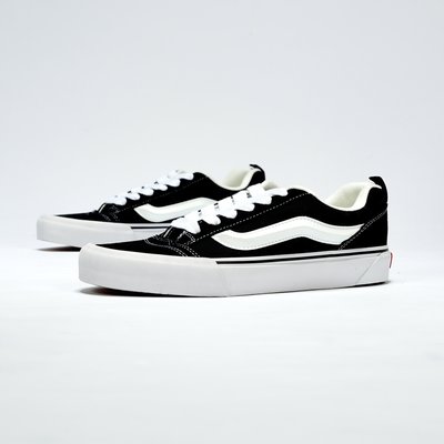 Vans Classics Knu Skool 2023 春季肥胖大Logo黑白/海軍藍 經典面包鞋