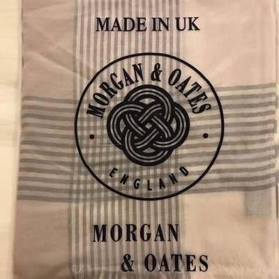 Morgan& Oats 羊毛格紋圍巾 飛機免稅商品