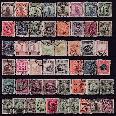 現貨熱銷-民國時期（1912-1949年）發行的郵票舊票50枚不同，特價老郵票。爆款