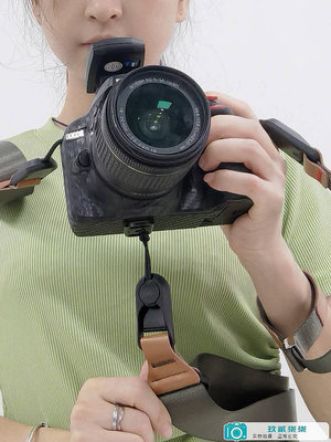 【現貨】快拆相機背帶適用佳能尼康富士XT5 A6700 R8微單反肩帶索尼手腕帶-玖貳柒柒