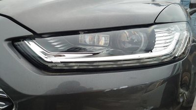 2015 Ford Mondeo MK5 Hybrid 原廠 油電版 dynamic AFS LED 駕駛邊 大燈