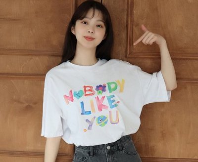 遇見衣品閣◎短袖T恤 2022夏季新款 韓版寬鬆女士半袖 字母學院風體恤打底衫