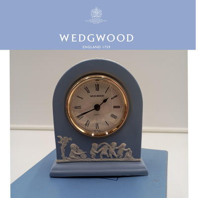 【皮老闆二店】 二手真品 WEDGWOOD  盒裝 桌鐘 時鐘 骨瓷 精緻骨瓷 瓷器 黃144