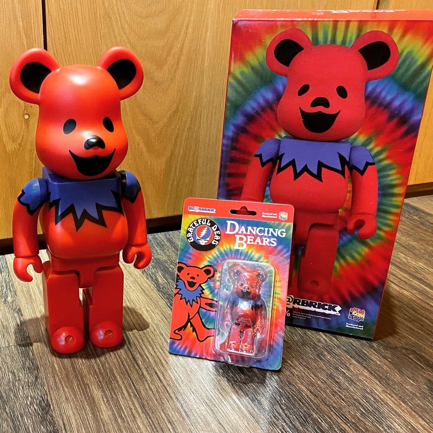 收藏釋出BE@RBRICK Grateful Dead Dancing Bears 100% & 400% nike