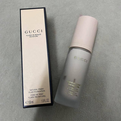 專櫃平輸實拍GUCCI古馳粉底液30ml，現貨兩色：110c號冷調一白，120n號中性調一白