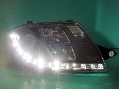 ☆小傑車燈☆全新外銷限量款AUDI TT 99-03 黑框LED DRL R8日行燈眉版魚眼大燈