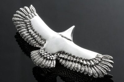 【創銀坊】印地安 老鷹 925純銀 墜子 翅膀 印第安 羽毛 琉璃珠 民族風 goro's 皮繩 項鍊 (P-1704)