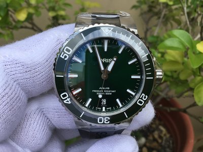 ORIS 豪利時 時間之海 綠面鋼帶款 錶徑39.5mm 型號01 733 7732 4157  自動上鍊機芯