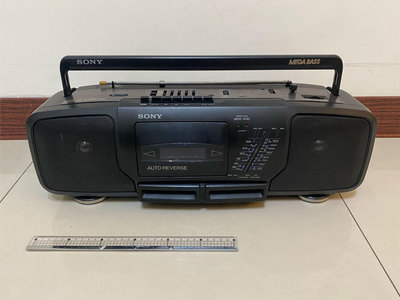 SONY 收音機 MEGABASS 早期 古董 郵寄免運費或中和面交另給優惠 收音機功能正常 音量大音質佳 附電源線