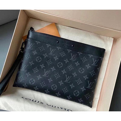 Louis Vuitton LV黑色老花設計 男生 手拿包 預購
