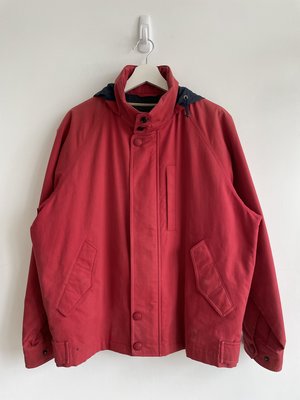 【寶藏屋】 Burberry 收納式 連帽 紅色 可拆式 內襯 夾克 刺繡 古著 風衣 外套 哈靈頓