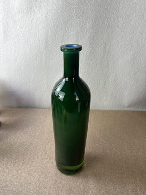 中古vintage綠色人工吹制老玻璃花瓶 微微不規則器型 瓶