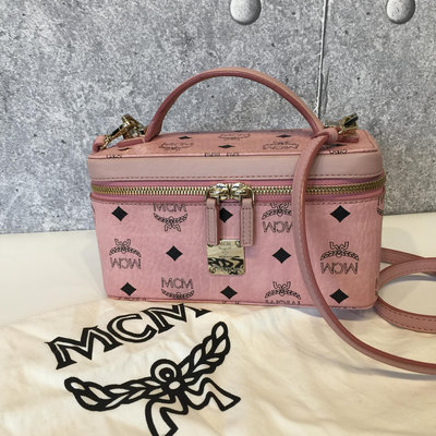 【哈極品】美品《 MCM  粉色全皮 小款化妝箱 提背二用包》