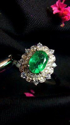 【祖母綠戒指】純天然哥倫比亞祖母綠戒指 濃豔正綠 華麗璀璨-主石0.8克拉
