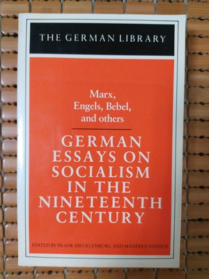 不二書店   ESSAYS ON SOCIALISM IN THE NINETEENTH CENTURY